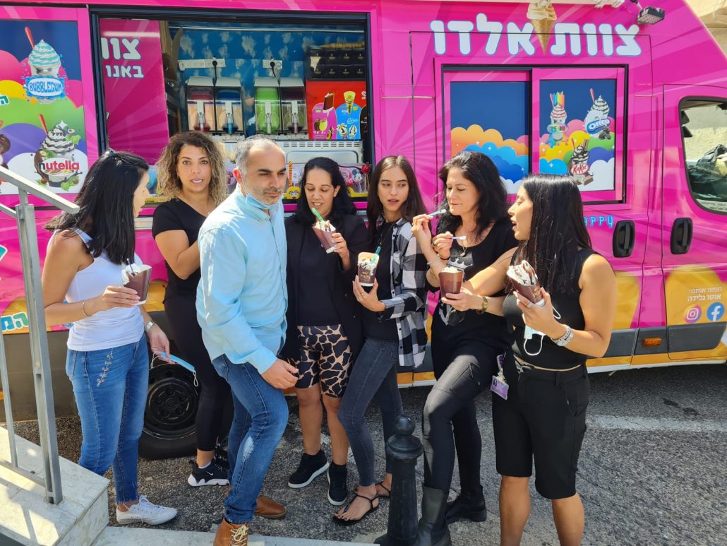 Akdo Team פוד טראק – Aldo team